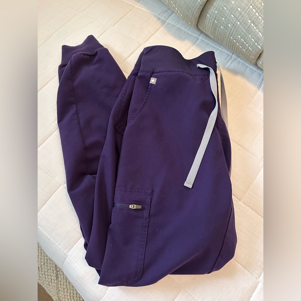 Figs small relaxed jogger pants, dark purple! Selling due to new job.